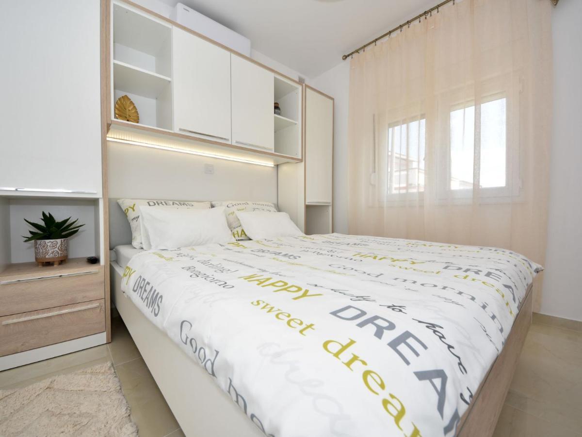 Apartment Matanovi Dvori-1 By Interhome Vir Eksteriør billede