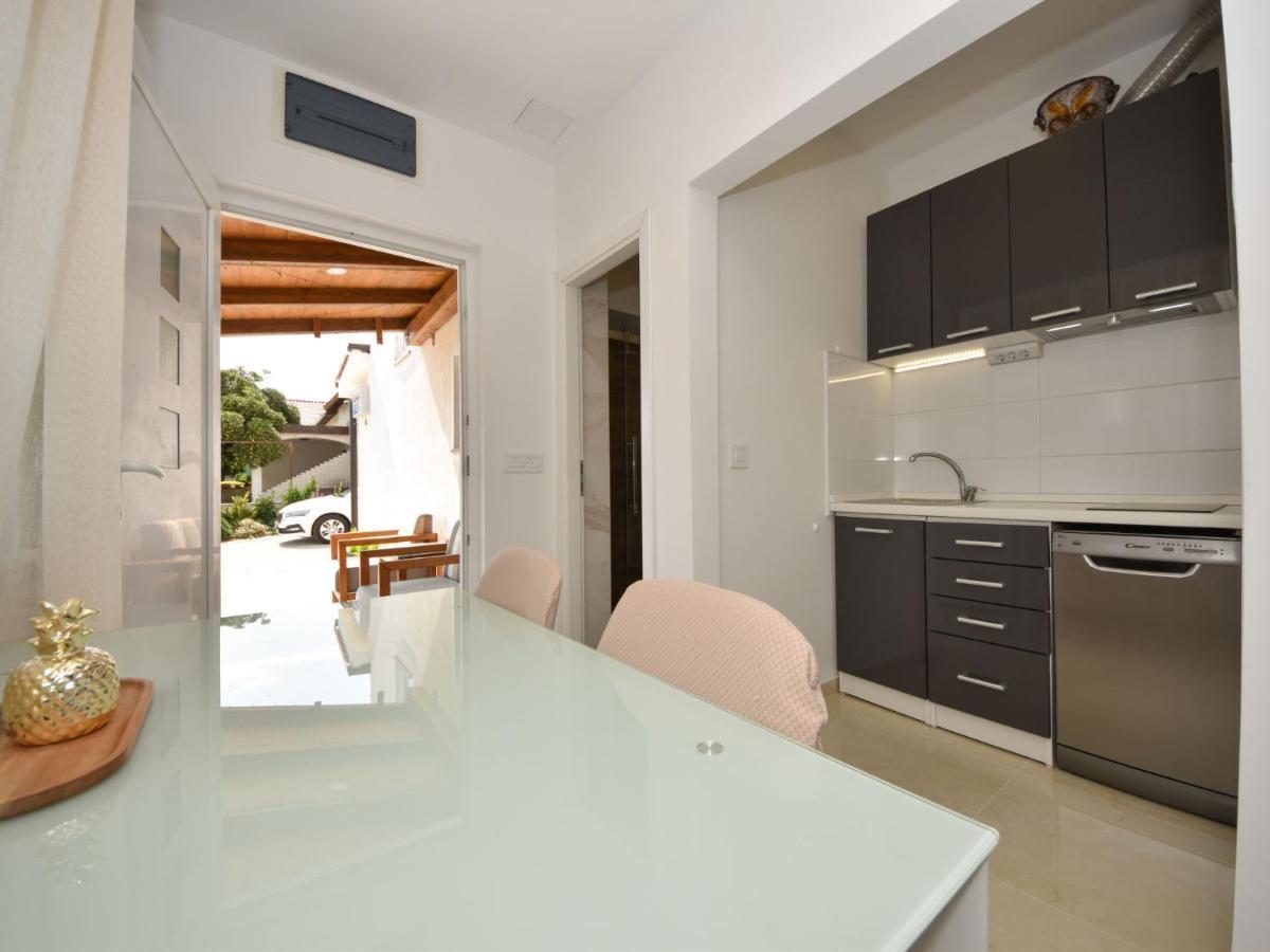Apartment Matanovi Dvori-1 By Interhome Vir Eksteriør billede